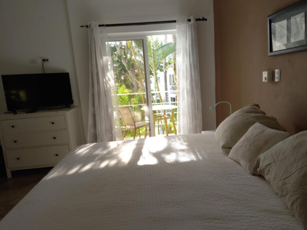 Cabarete Kite Beach Rooms & Condos Exterior photo