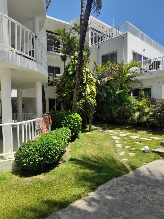 Cabarete Kite Beach Rooms & Condos Exterior photo